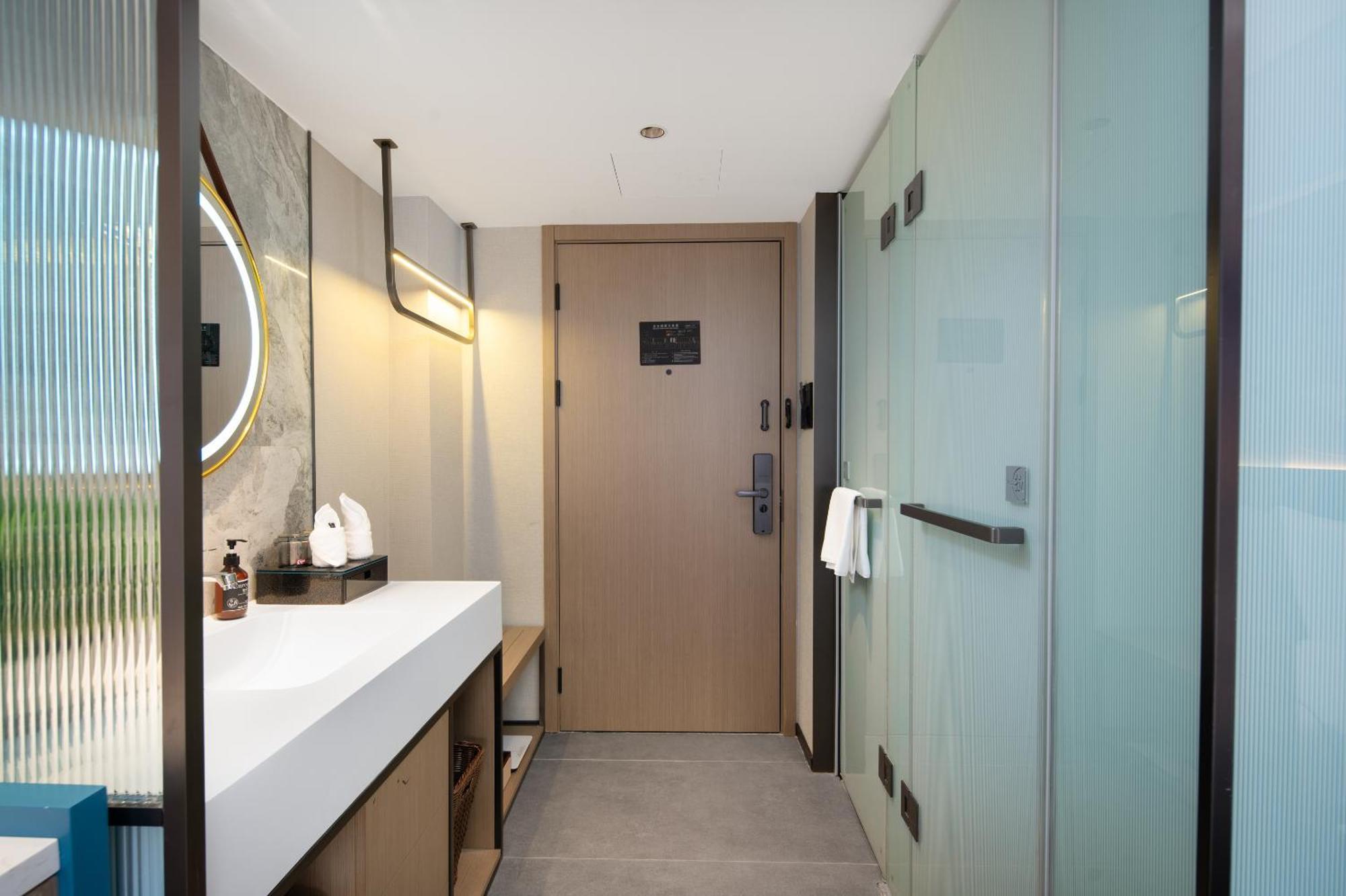 Yizhi Hotel Changgang Metro Station - Free Shuttle Bus During Canton Fair Exterior photo