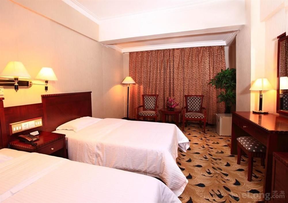 Yizhi Hotel Changgang Metro Station - Free Shuttle Bus During Canton Fair Exterior photo
