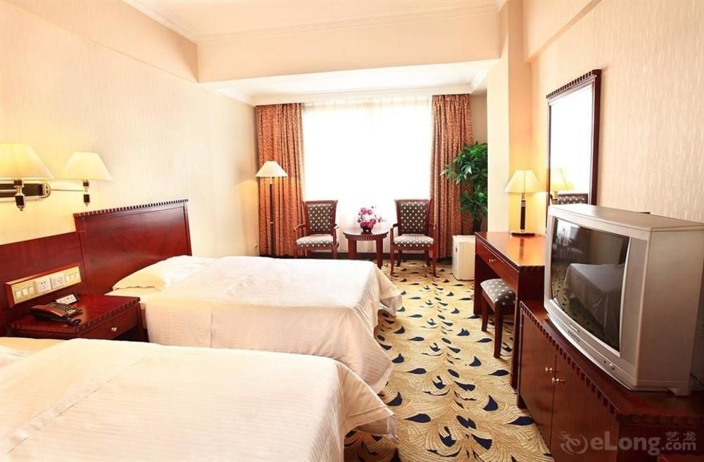 Yizhi Hotel Changgang Metro Station - Free Shuttle Bus During Canton Fair Exterior photo